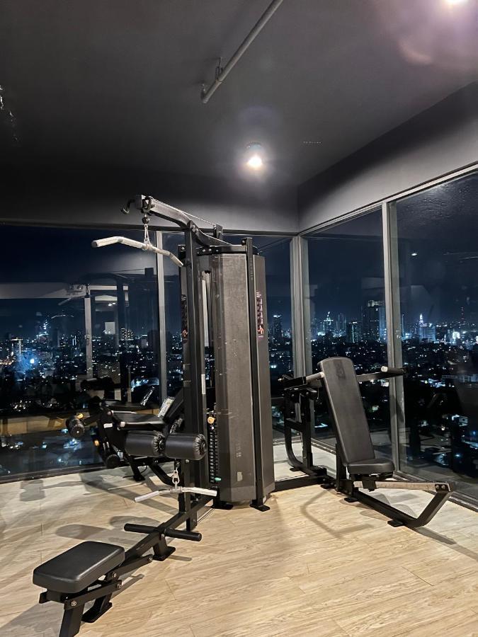 Cozy Spacious Hotel Type Condo With Ps5 Smart Tv And Wifi San Juan  Luaran gambar